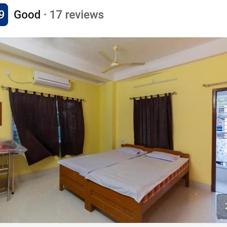 Om Niwas Hotel Siliguri Ngoại thất bức ảnh