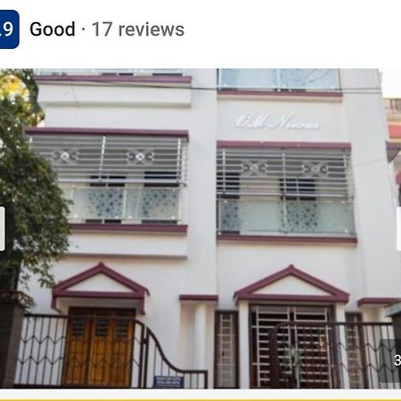 Om Niwas Hotel Siliguri Ngoại thất bức ảnh